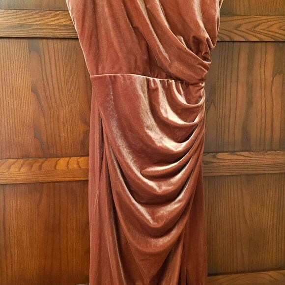 Revelry Rory Dress Dusty Rose Velvet Prom Dress Size 4 - Picture 4 of 7